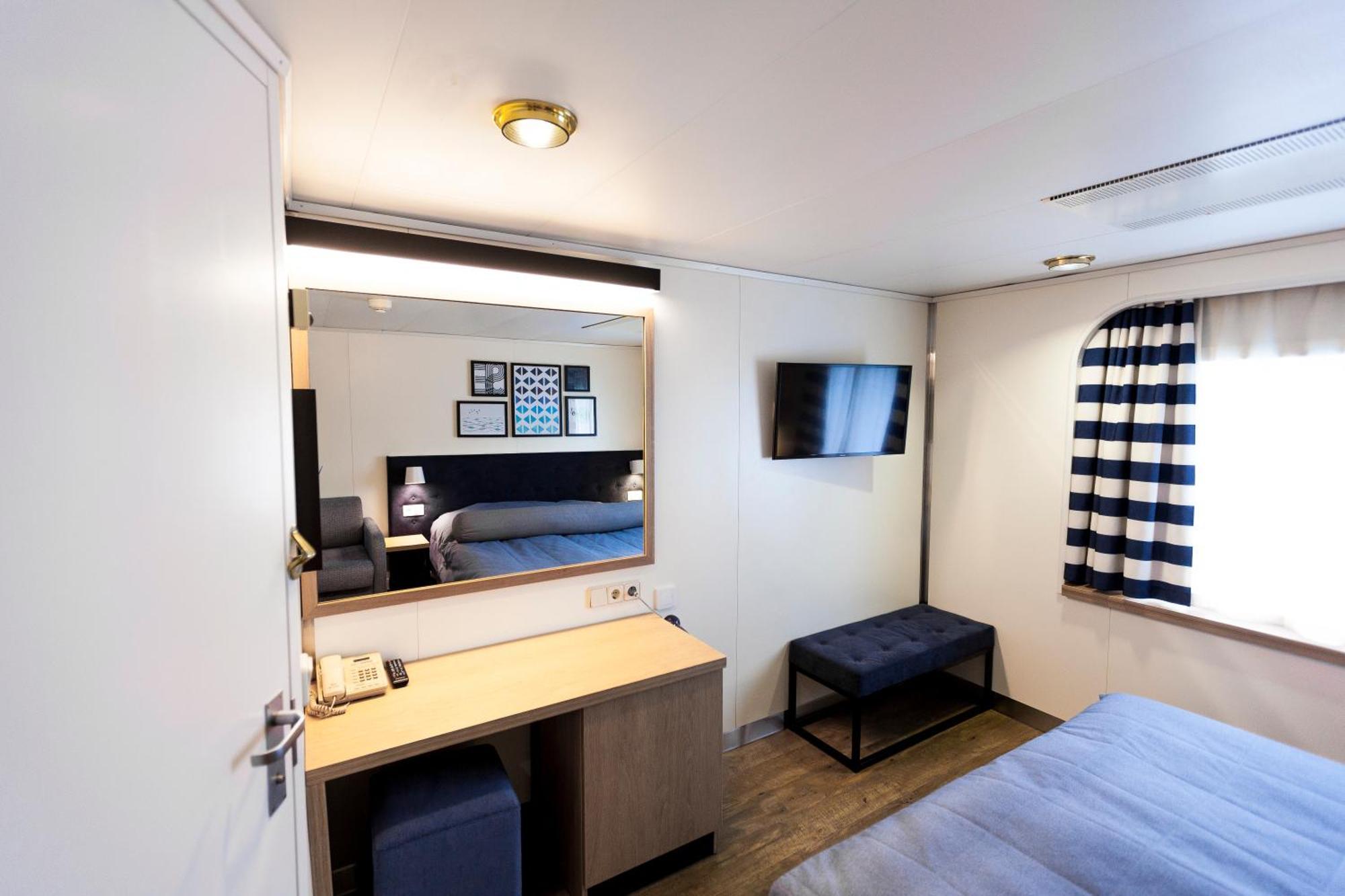  Tallink Silja Line Ferry - 2 Nights Return Cruise To Stockholm Helsinki